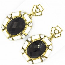 Серьги № 525 со вставками двух цветов и белыми стразами.