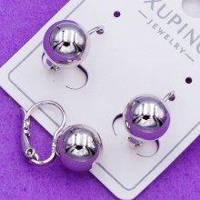 Сережки Xuping№668 кулі 8мм на круглому замку купити сережки Xuping біжутерія медичне золото біжумаркет
