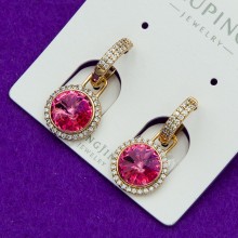 Сережки xuping№109И SWAROVSKI на круглому замку темно-рожевого кольору купити медзолото оптом від виробника