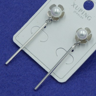 Серьги Xuping№713 с цветком и жемчужиной оптом.