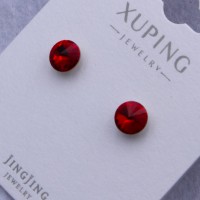 Гвоздики Xuping№747 d-6 мм з червоним каменем Swarovski купити недорого медзолото від виробника біжутерика
