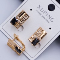 Сережки Xuping№354 15х7мм 18к поєднання грецького візерунка, гладкого глянцю та чорного циркона ксюпінг сережки в інтернет магазині позолотка